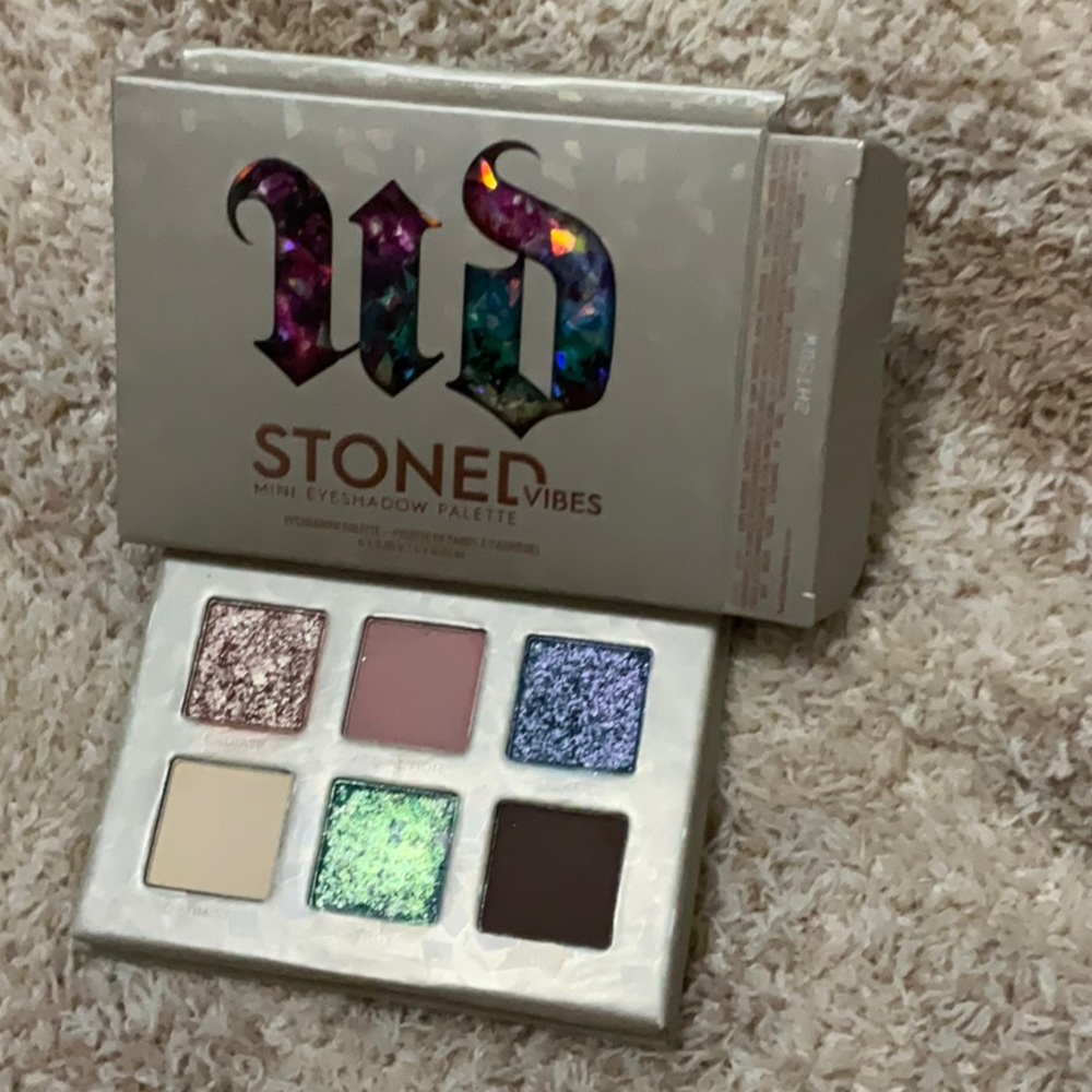 COPY - New Urban Decay mini Stoned palette
